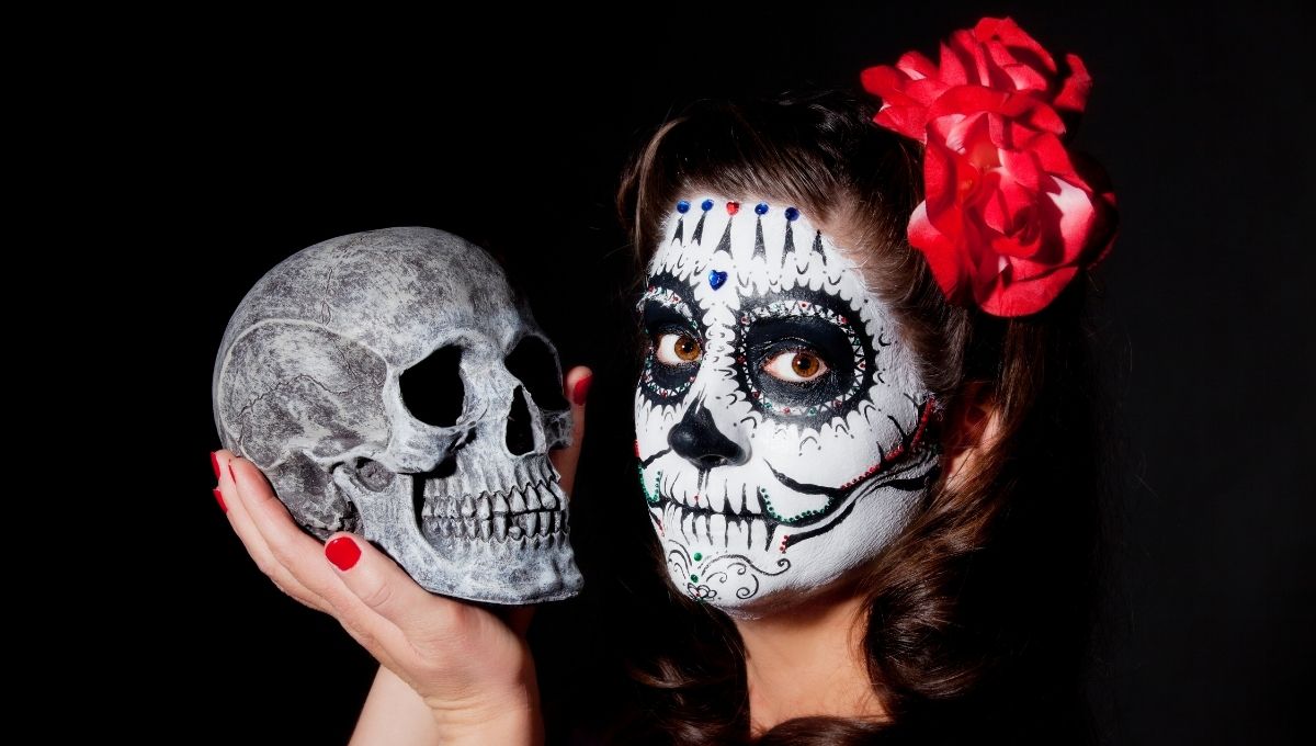 What Are the Differences Between Halloween and Day of the Dead?