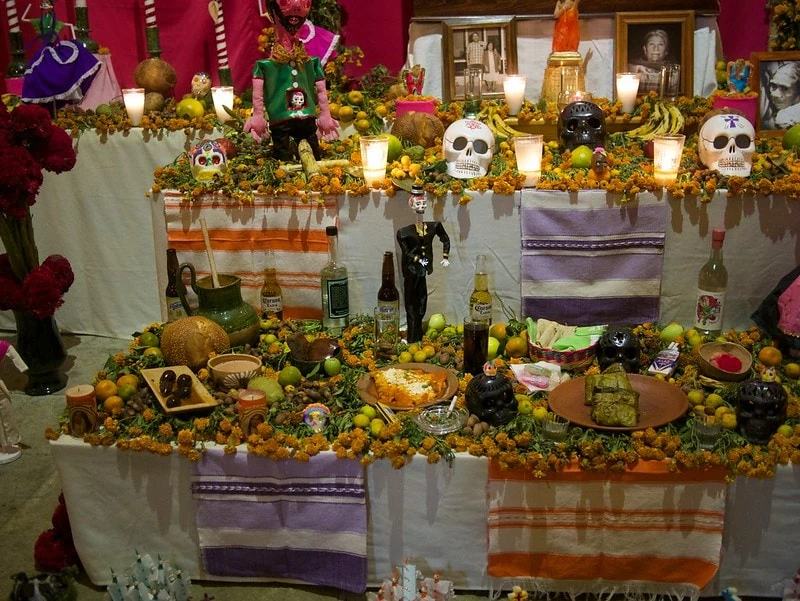 An Introduction to the Day of the Dead Altar and Elements